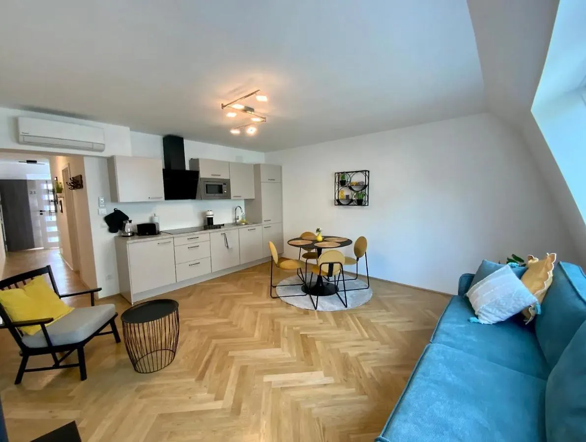 Freshly Renovated Apartment In Trendy Area L Hg21 Βιέννη