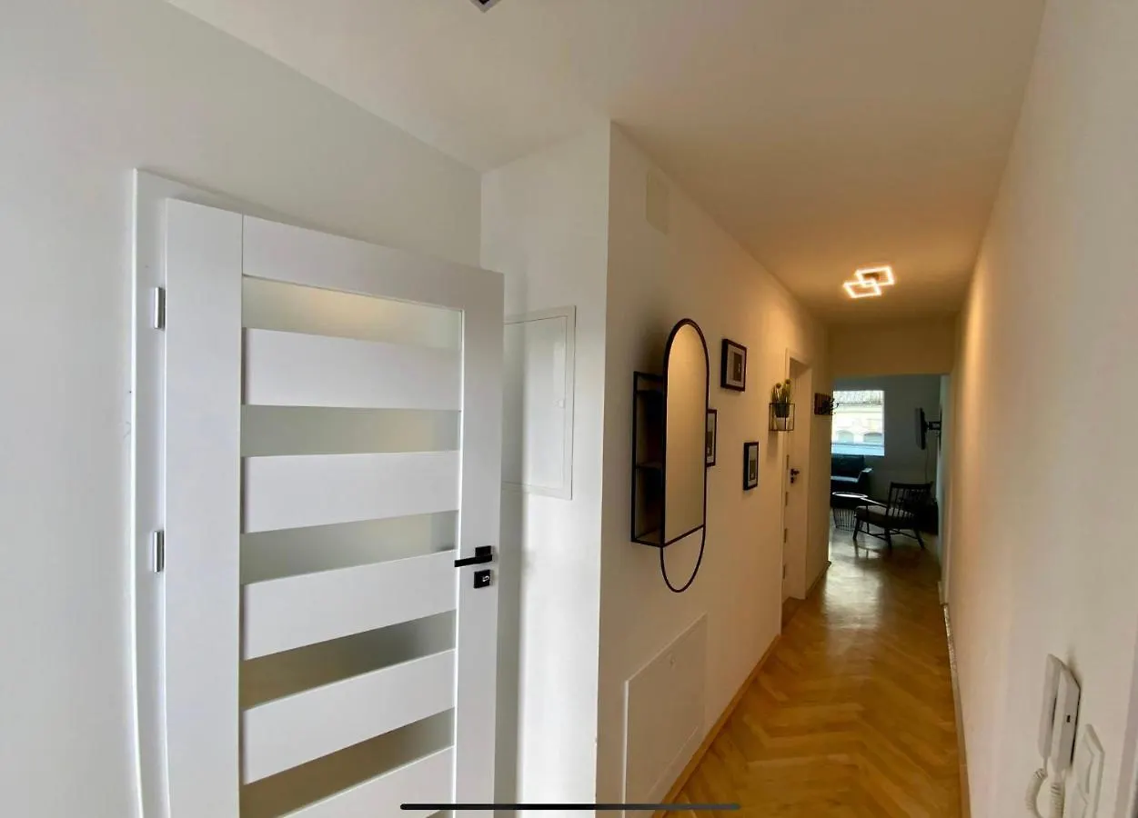 Freshly Renovated Apartment In Trendy Area L Hg21 Βιέννη